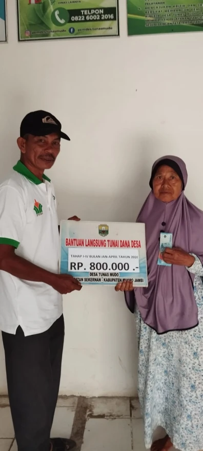 Desa Tunas Mudo Serahkan Bantuan Langsung Tunai (BLT) Tahun 2026 
